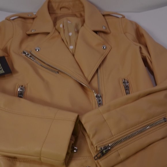 Blank NYC Moto Semi-Fit Jacket In Head To Toe Zipper Jacket Cream NWT 198 S - Picture 7 of 11